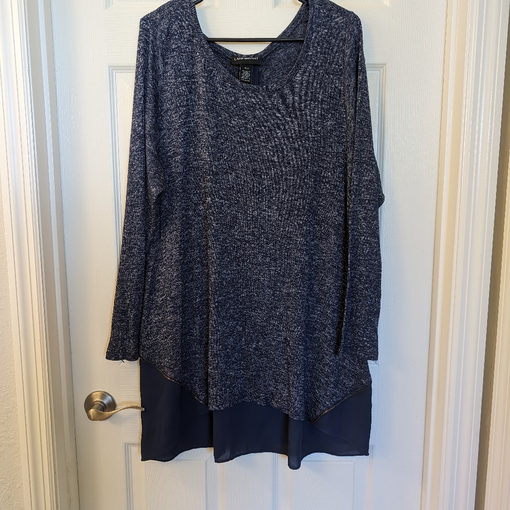 Lane Bryant Navy Blue Top w/ zipper accents 18/20. Very gently worn!